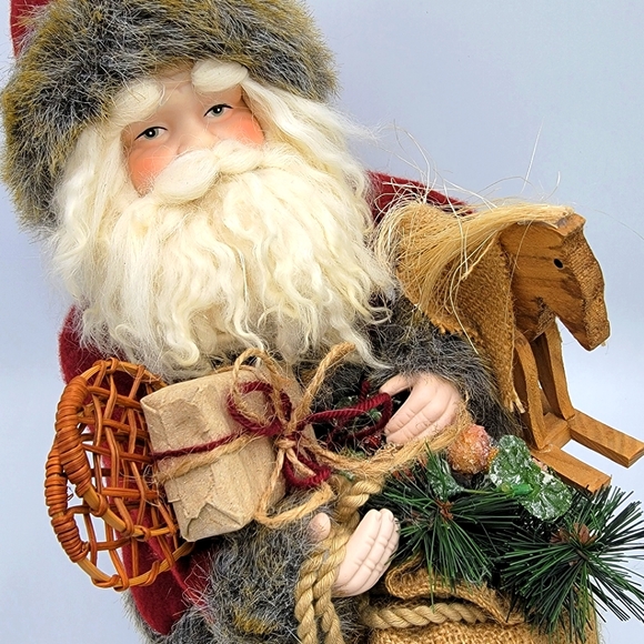 Vintage Santa Claus Figurine Riding In a Rustic Canoe w/ Presents - Picture 4 of 14